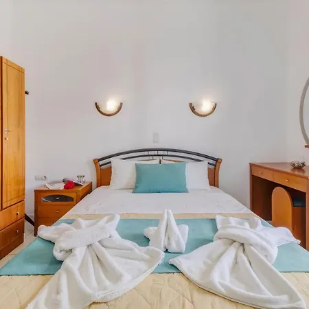 Nikoleta 4 Apartman *